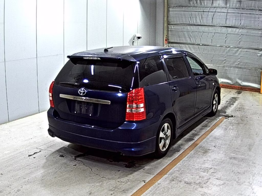 TOYOTA WISH