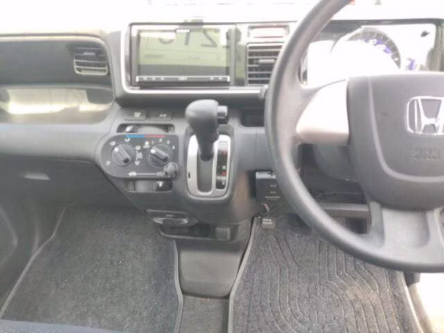 HONDA LIFE