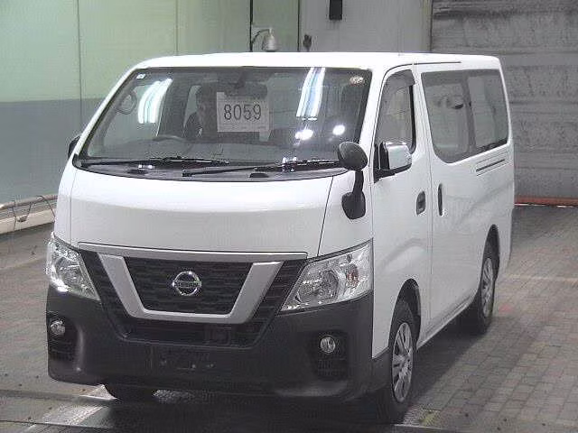 NISSAN NV350 CARAVAN