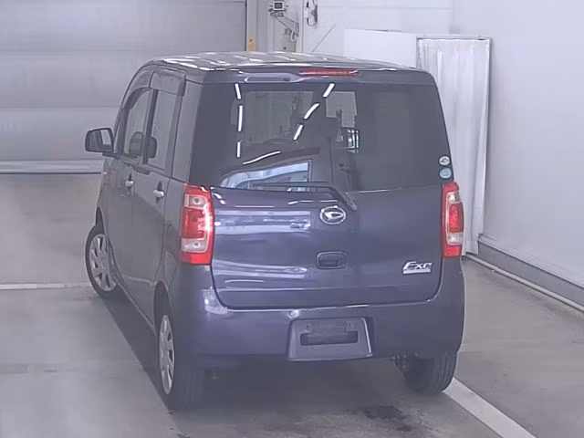 DAIHATSU TANTO EXE