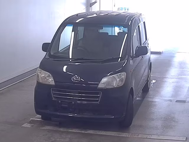 DAIHATSU TANTO EXE