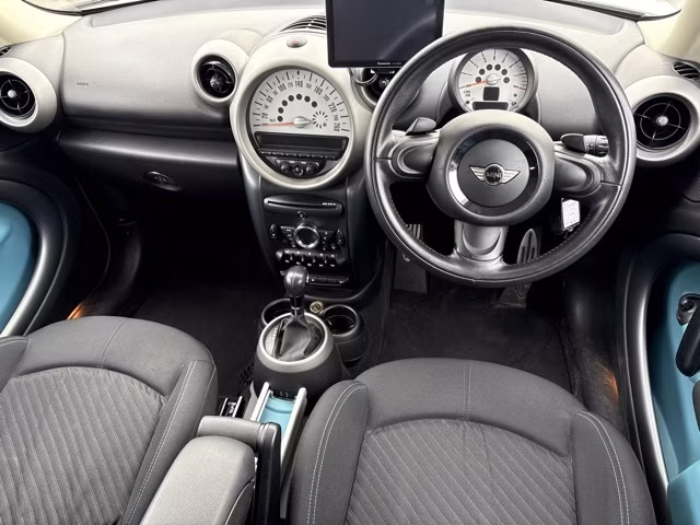 MINI CROSSOVER
