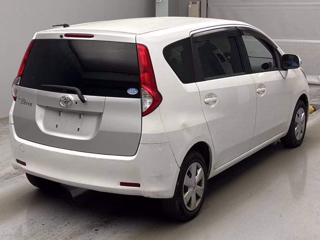 TOYOTA PASSO SETTE