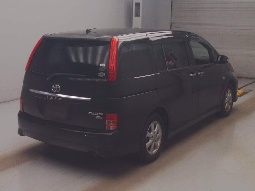 TOYOTA ISIS