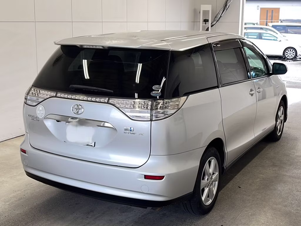 TOYOTA ESTIMA