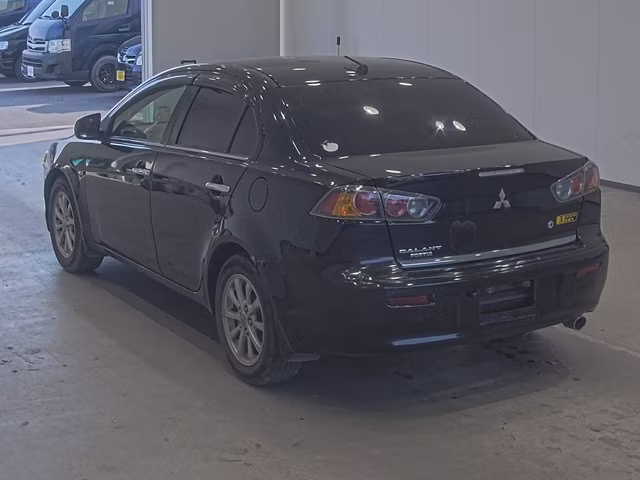 MITSUBISHI GALANT FORTIS