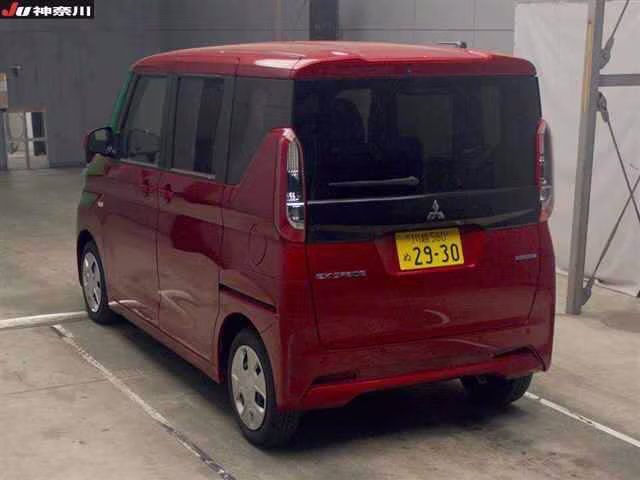 MITSUBISHI EK SPACE