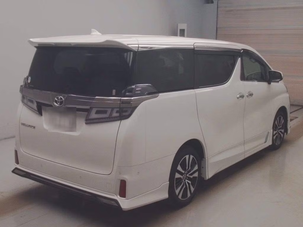 TOYOTA VELLFIRE
