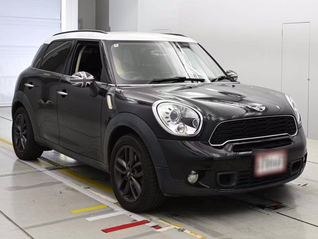 MINI CROSSOVER