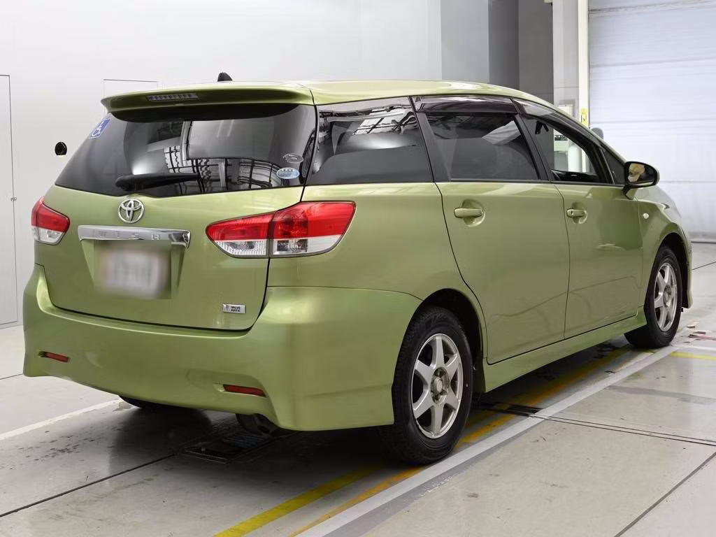 TOYOTA WISH