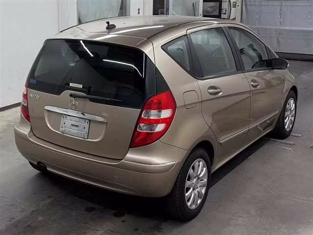 MERCEDES-BENZ A-CLASS