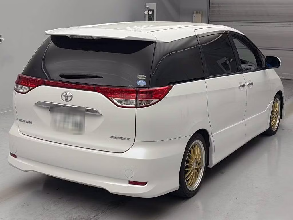 TOYOTA ESTIMA