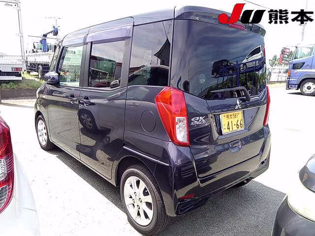 MITSUBISHI EK SPACE