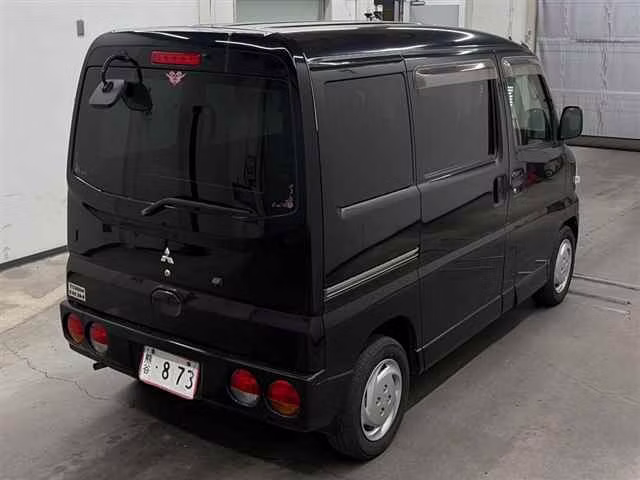 MITSUBISHI TOWN BOX