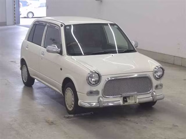 DAIHATSU MIRA GINO