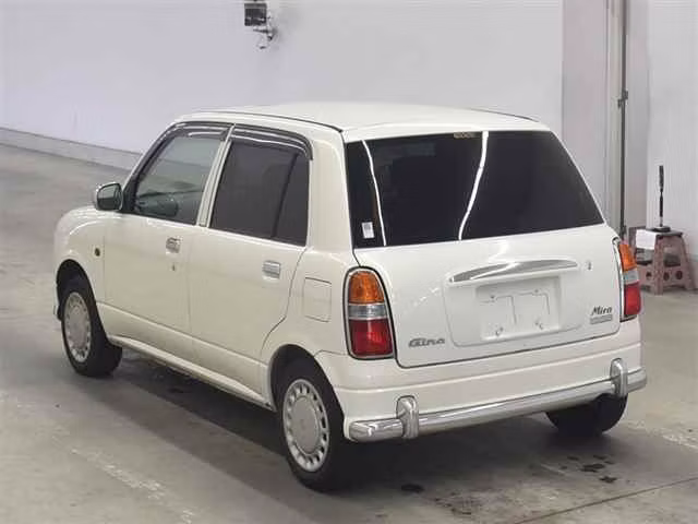 DAIHATSU MIRA GINO