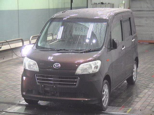 DAIHATSU TANTO EXE