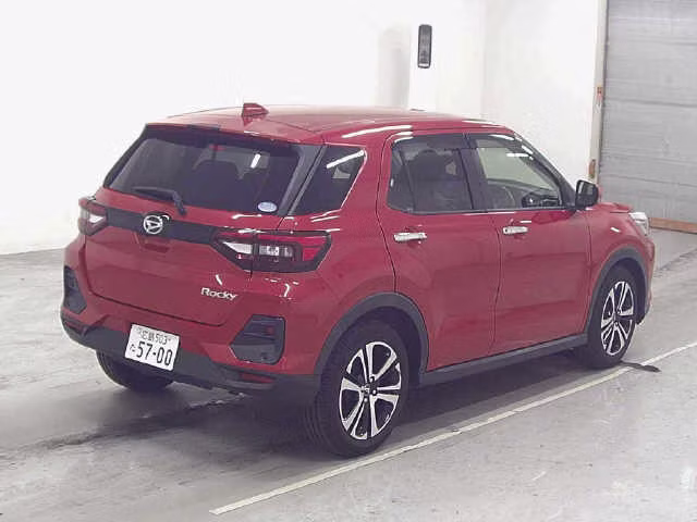 DAIHATSU ROCKY