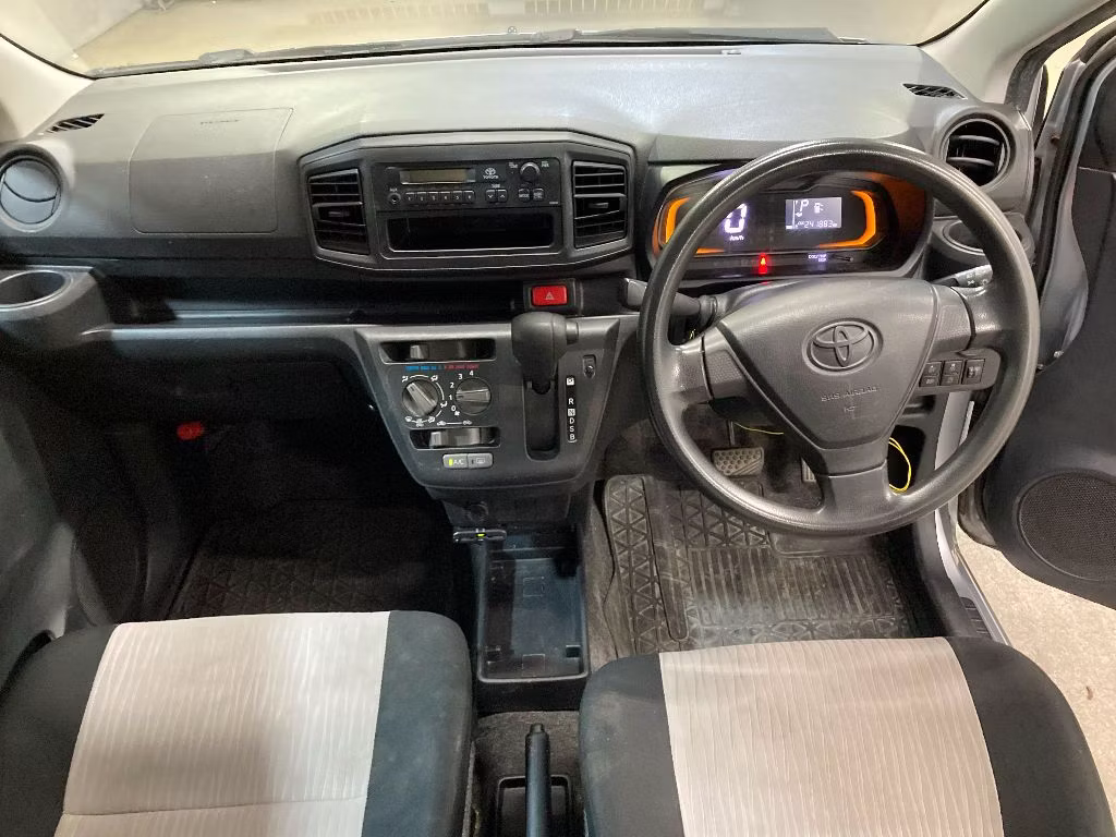 TOYOTA PIXIS EPOCH