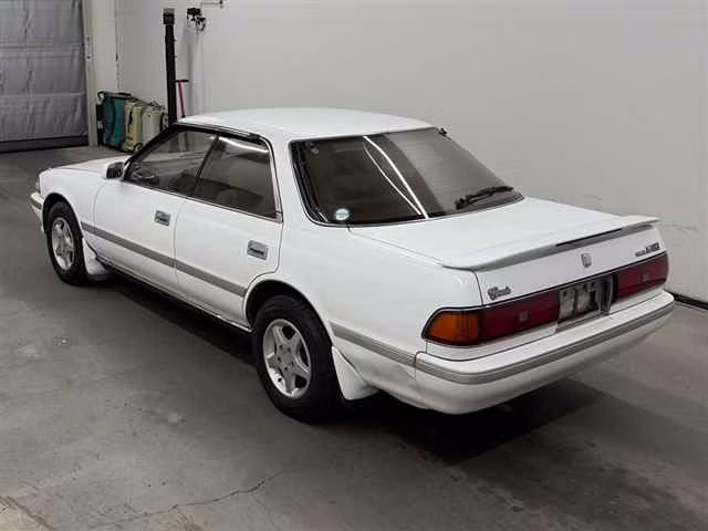 TOYOTA MARK II