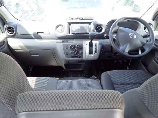 NISSAN NV350 CARAVAN