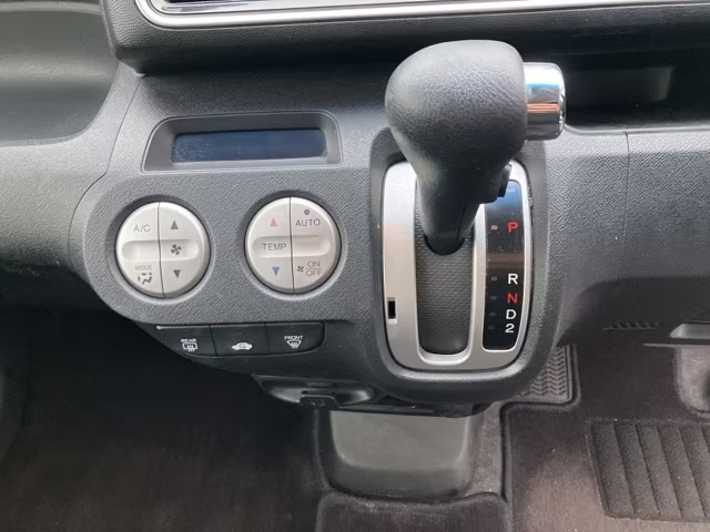HONDA LIFE
