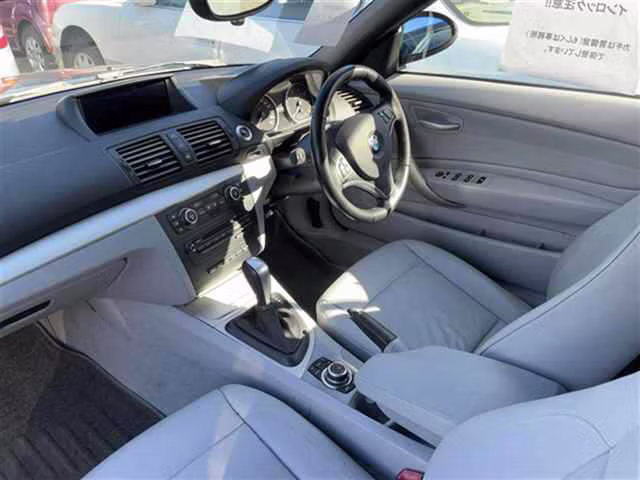 BMW 1-SERIES