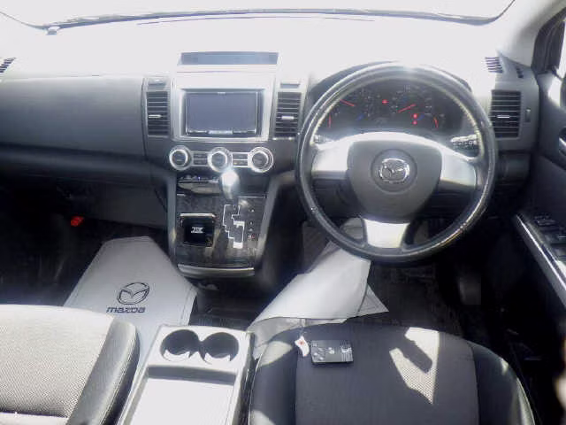 MAZDA MPV