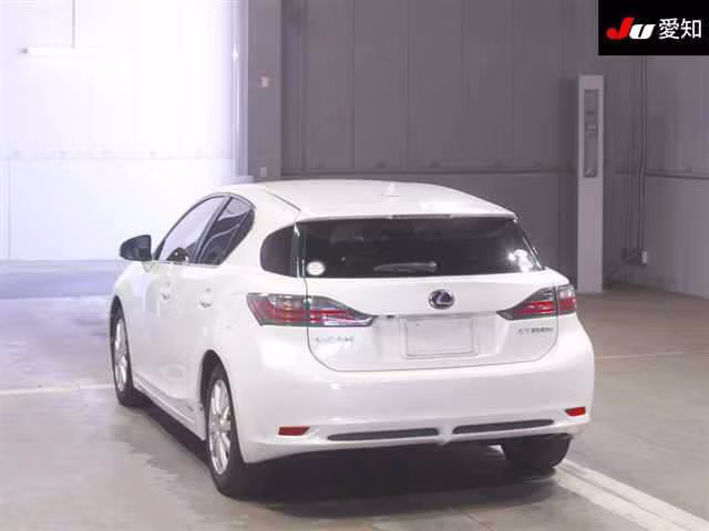 LEXUS CT200H