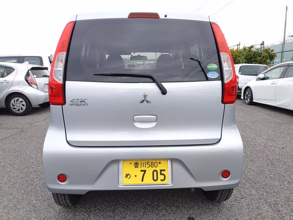 MITSUBISHI EK WAGON