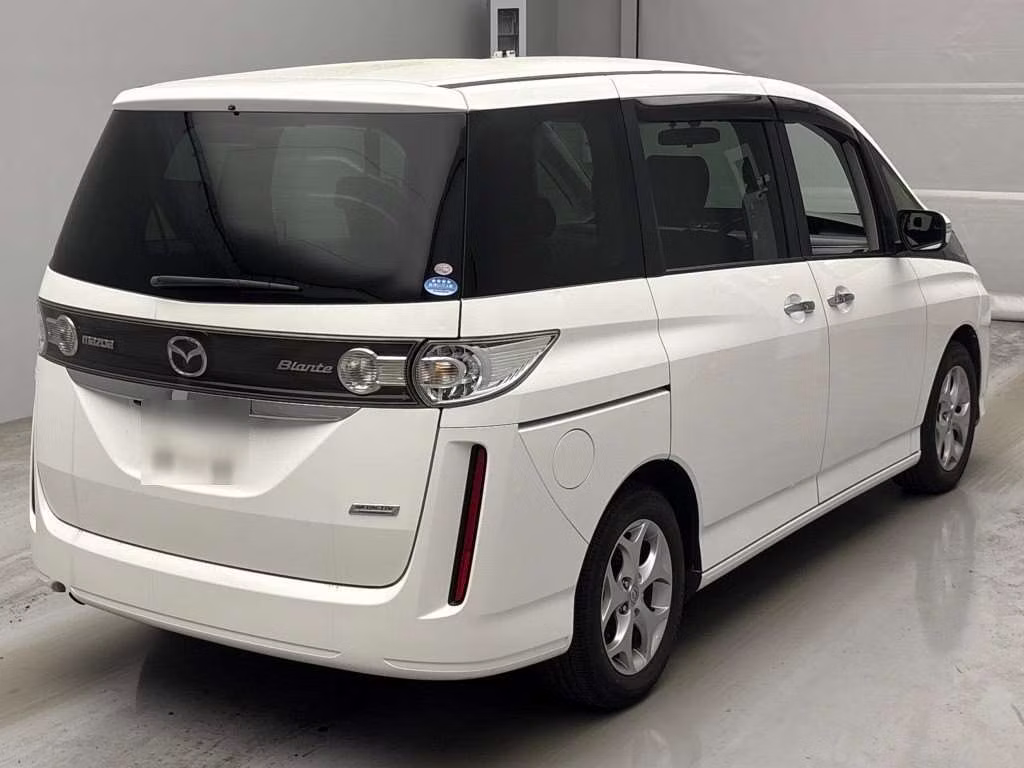MAZDA BIANTE
