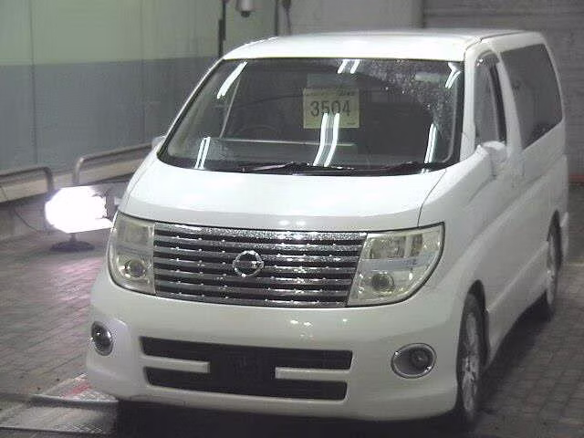 NISSAN ELGRAND