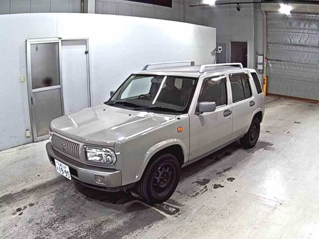 NISSAN RASHEEN