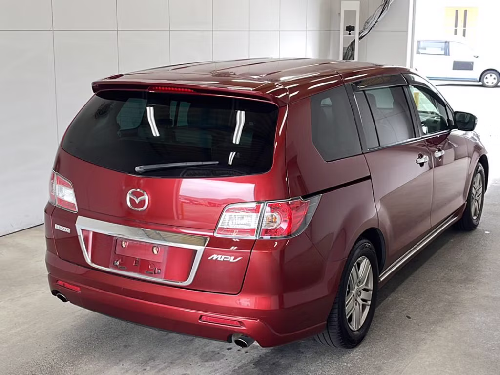 MAZDA MPV