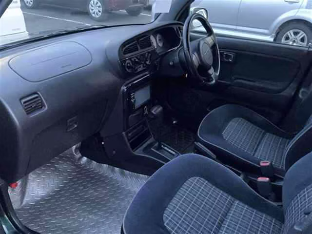 DAIHATSU MIRA GINO