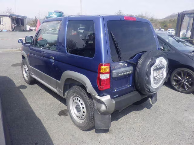 MITSUBISHI PAJERO MINI