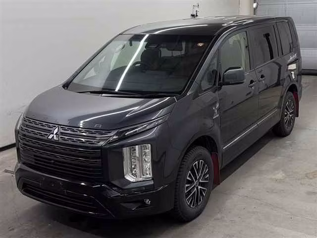 MITSUBISHI DELICA D:5
