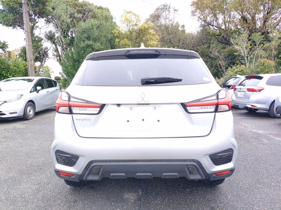 MITSUBISHI RVR