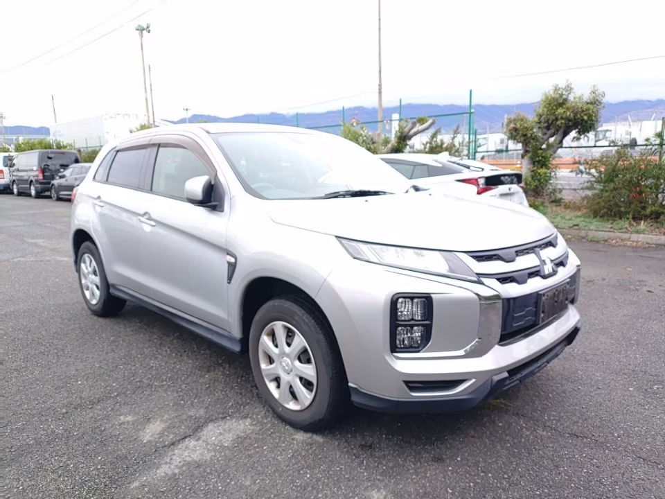MITSUBISHI RVR