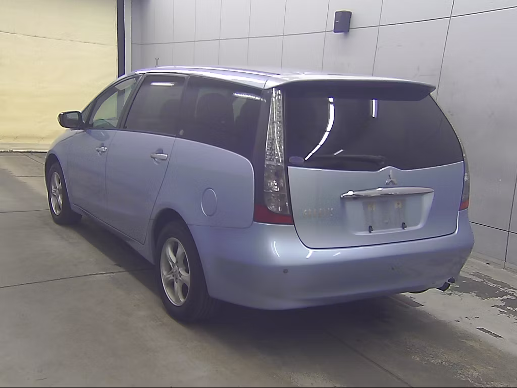 MITSUBISHI GRANDIS