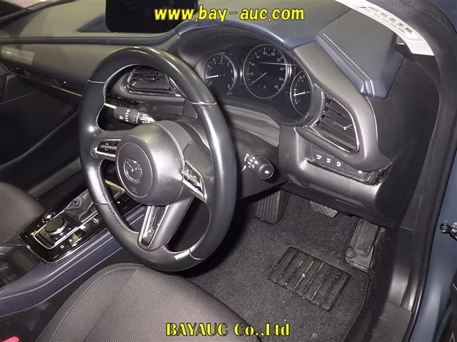 MAZDA CX-30
