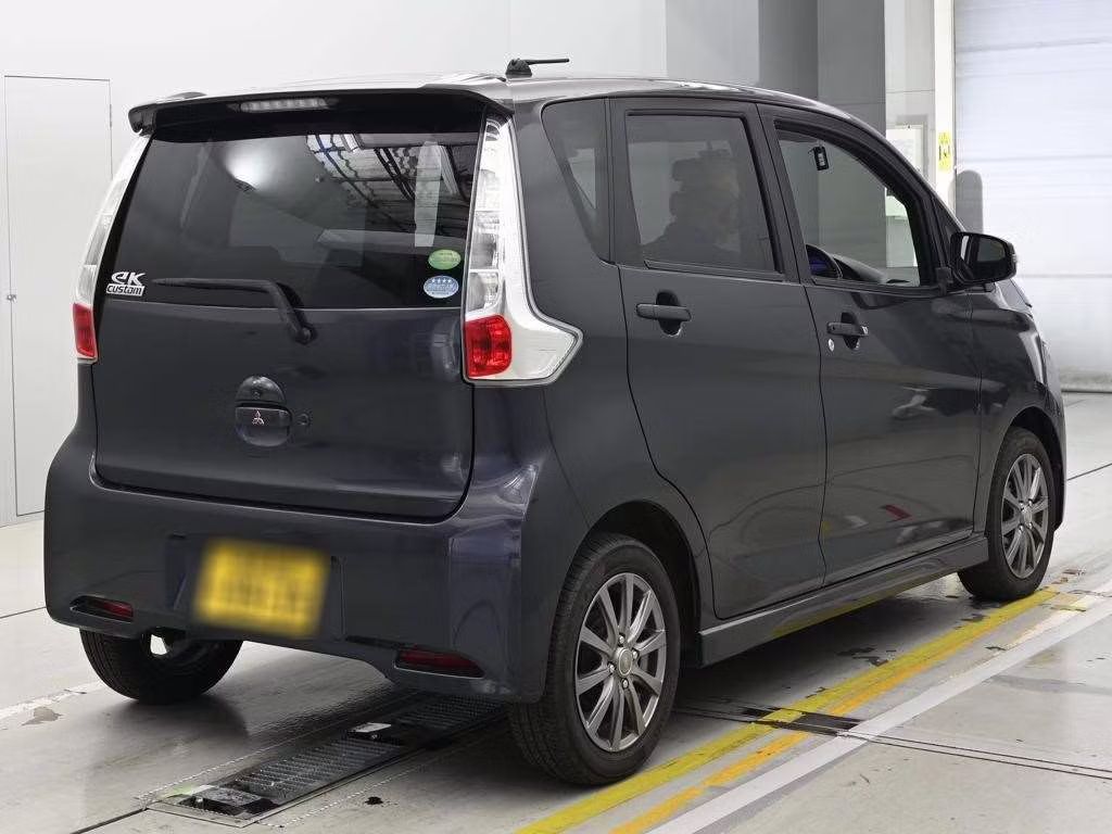 MITSUBISHI EK CUSTOM