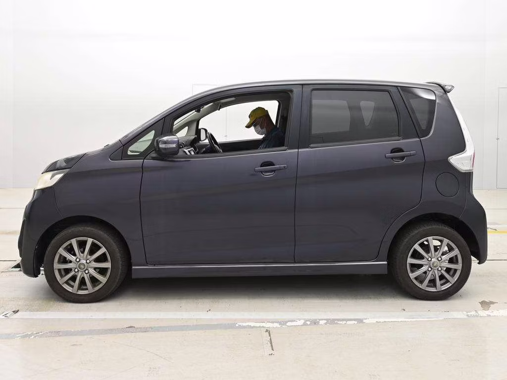 MITSUBISHI EK CUSTOM
