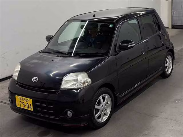 DAIHATSU ESSE