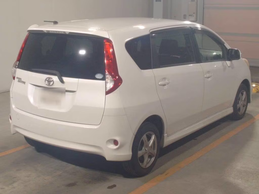 TOYOTA PASSO SETTE