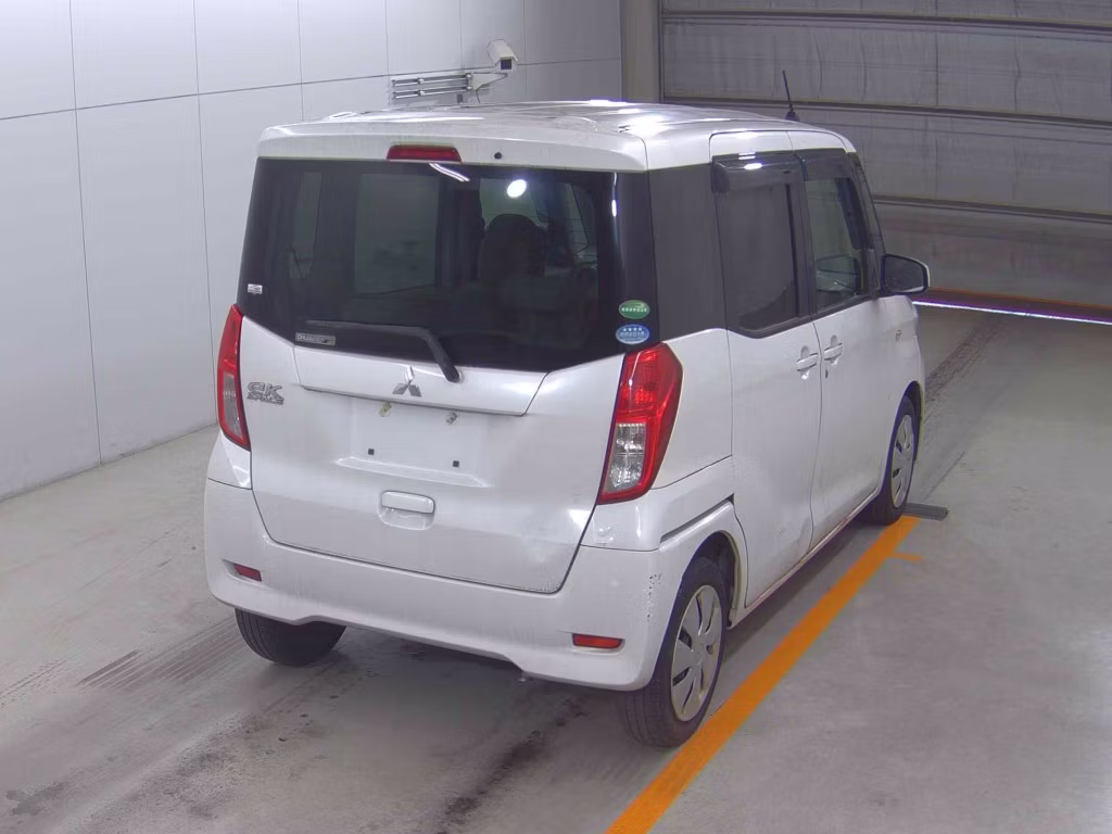 MITSUBISHI EK SPACE