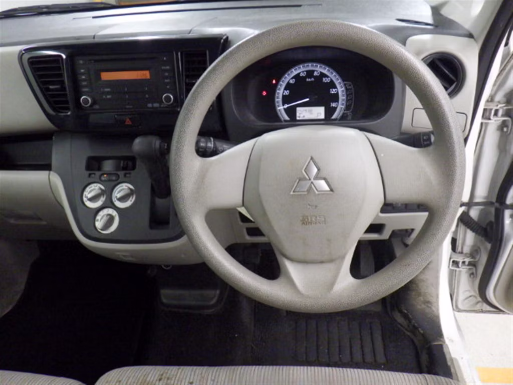 MITSUBISHI EK SPACE