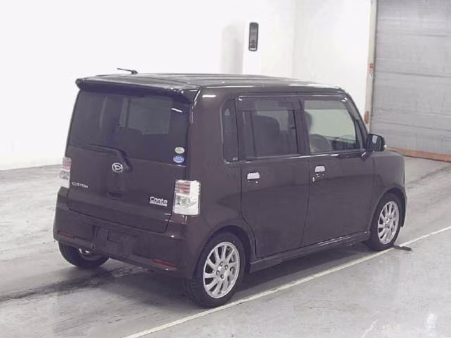 DAIHATSU MOVE CONTE