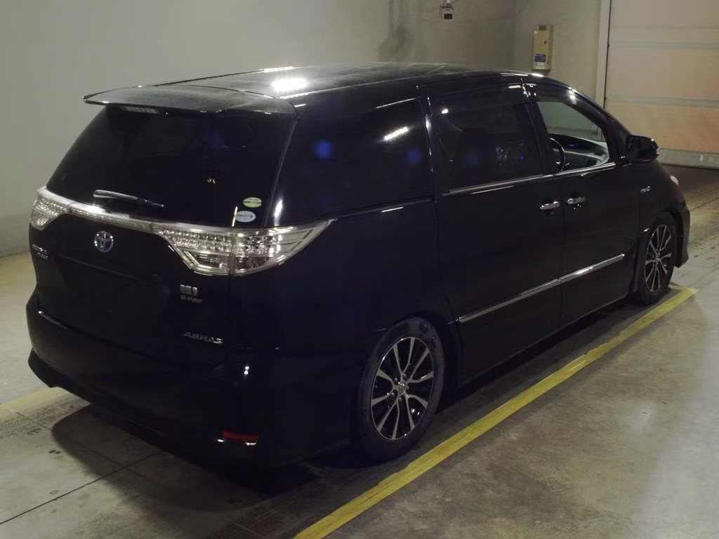 TOYOTA ESTIMA