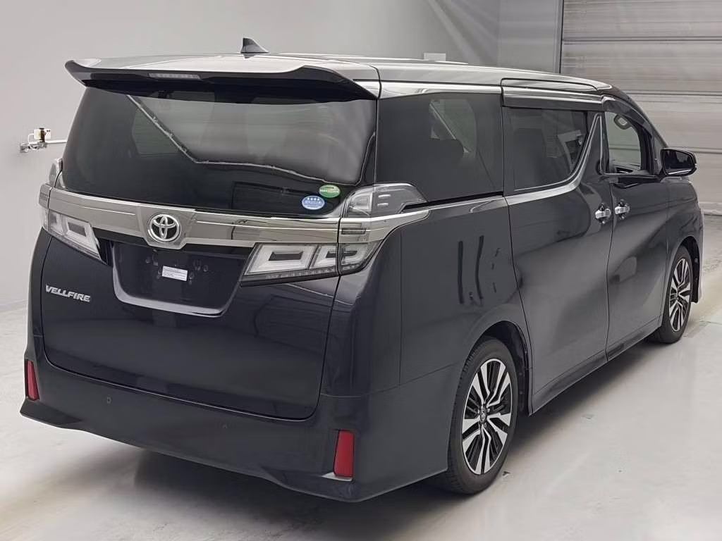 TOYOTA VELLFIRE
